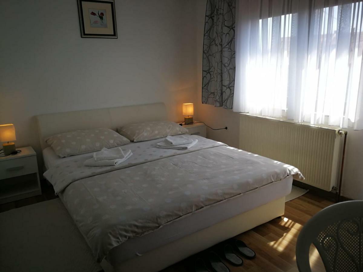 Apartman Marija Brajdic Rakovica Ngoại thất bức ảnh