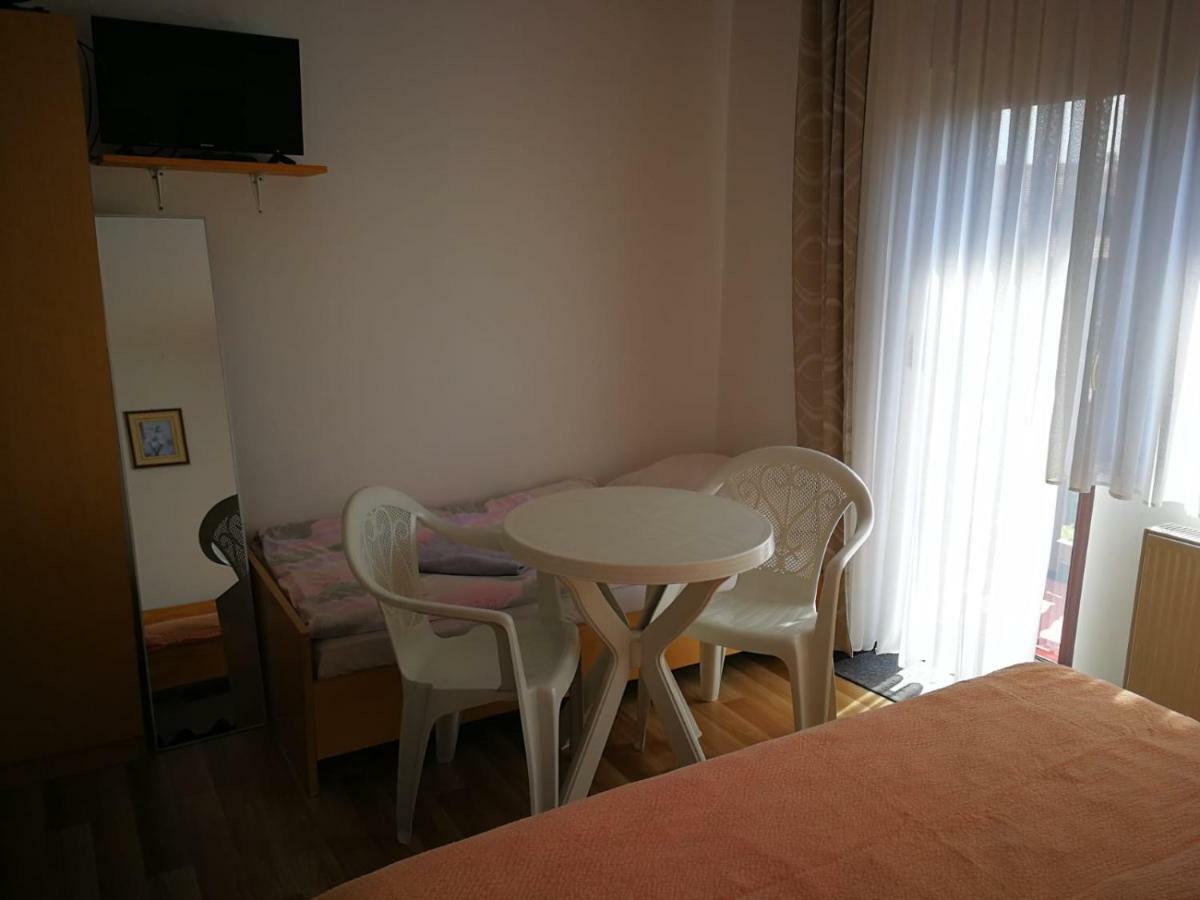 Apartman Marija Brajdic Rakovica Ngoại thất bức ảnh